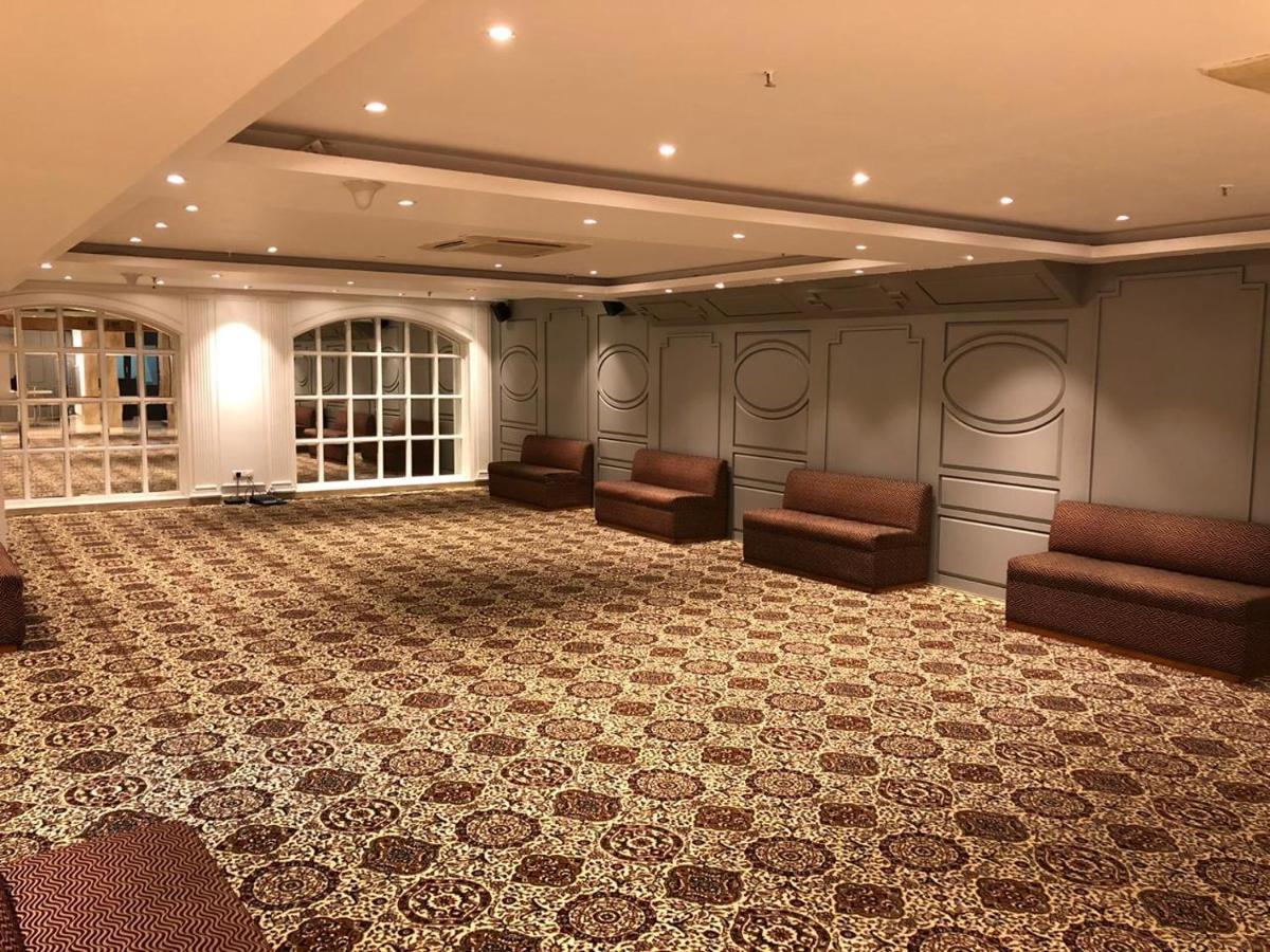 Grand Imperial Otel Yeni Delhi Dış mekan fotoğraf